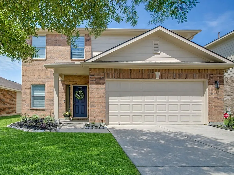 19103 Bressingham Dr — Photo 1