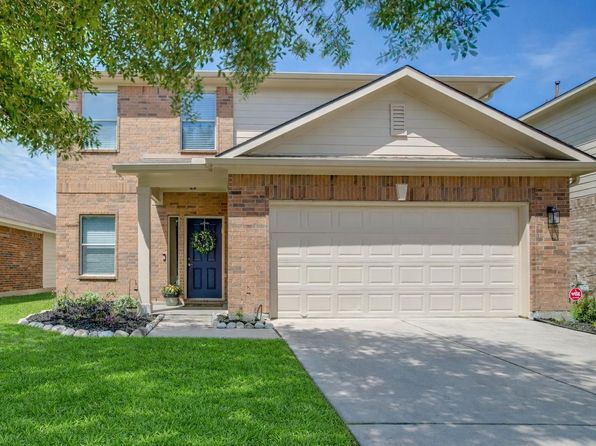 19103 Bressingham Dr