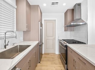 11931 Laurelwood Dr #11931, Studio City, CA 91604