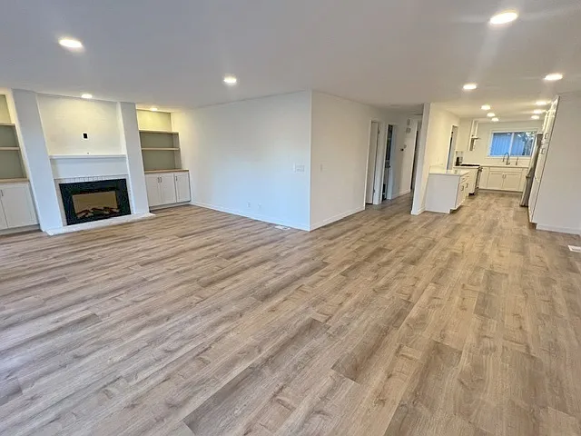2 bed, 2.0 bath, $2,300 — Photo 1