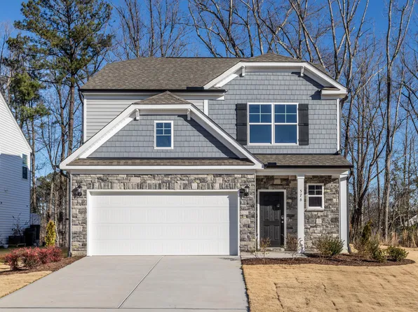 576 Highview Dr #40, Benson, NC 27504