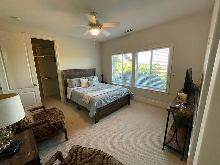 4502 Gresham Dr #A — Photo 10