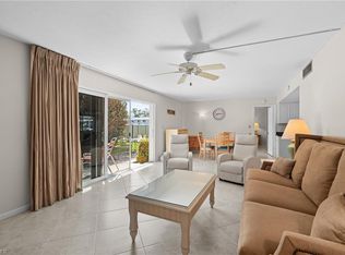245 Palm Dr APT 1, Naples, FL 34112