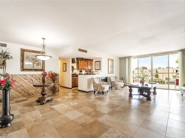 750 S Royal Crest Cir Unit 317, Paradise Town, NV 89169