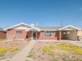 1221 Meadowview Dr, El Paso, TX 79925