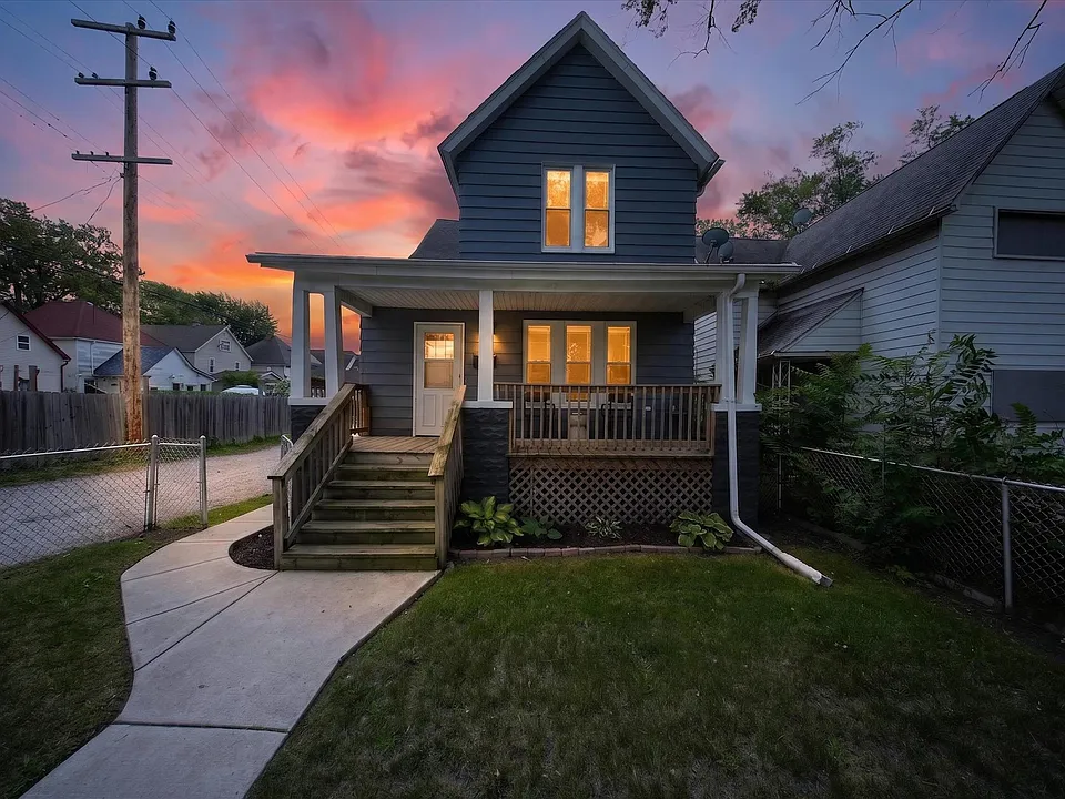 5827 Baker St