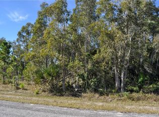 951 Panda Dr, Lehigh Acres, FL 33974