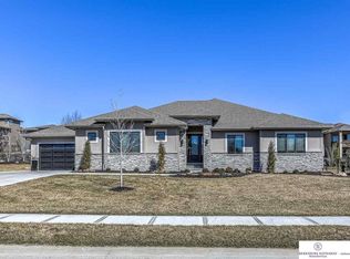2101 S 214th Ave, Elkhorn, NE 68022