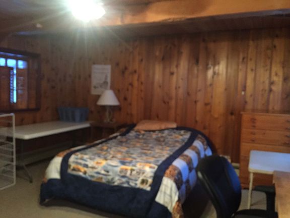 2nd image of 1945 Lynx Ln