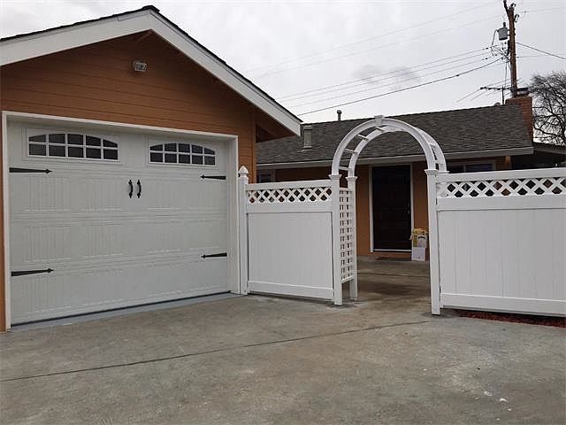 1st image of 10673 Morengo Dr