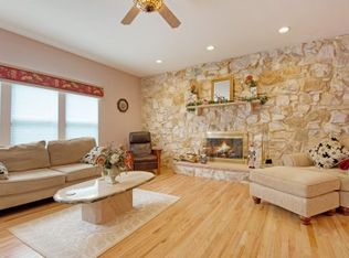 24 Silas Woods Rd, Manorville, NY 11949