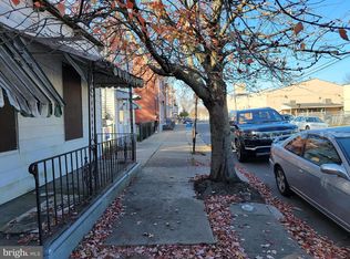 371 Cummings Ave, Trenton, NJ 08611
