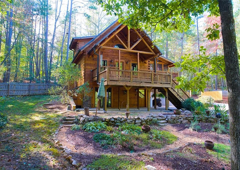 1st image of 418 Clara Dr