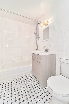 Rented by Living New York | media 5
