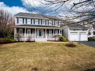3 Old Farm Rd, Woburn, MA 01801