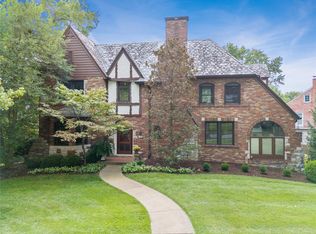 625 Audubon Dr, Saint Louis, MO