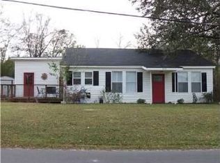 4106 Bryant Ave, Moss Point, MS 39563