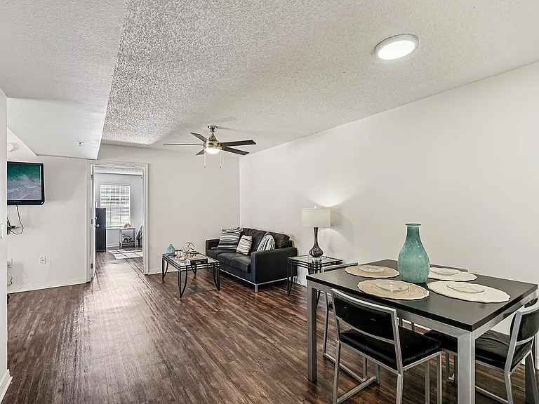 10-web-or-mls-SW 27th St-S1212-010