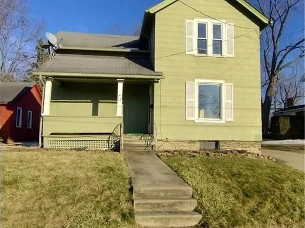 17 Belmont Ave, Niles, OH 44446