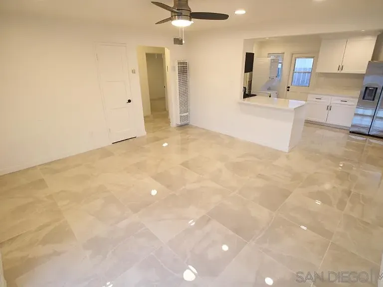 4915 Coconino Way — Photo 6