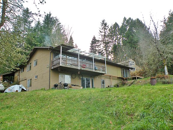 5th image of 4836 Sunset Dr NW