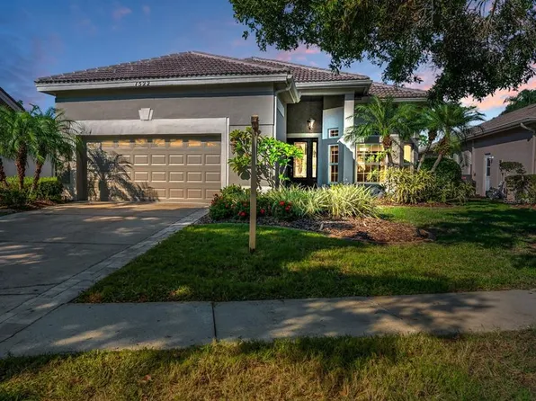 1522 Riverdale Dr, Oldsmar, FL 34677