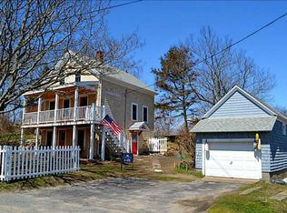 478 Old Town Rd, Block Island, RI 02807