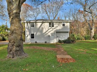 94A W River Rd, Rumson, NJ 07760