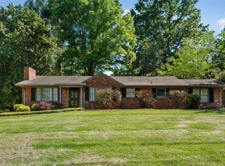 3210 Crittenden Ct, Winston Salem, NC 27106
