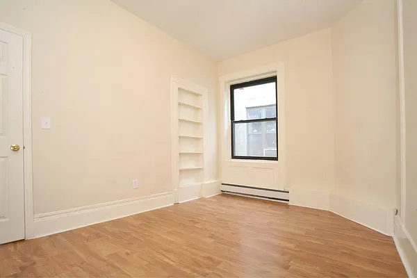 Rented by Crosstown Apartments NYC | media 11