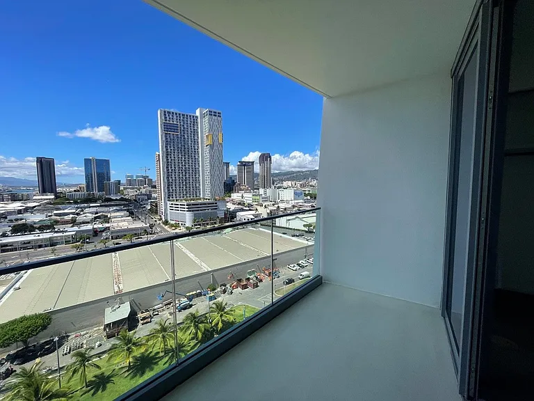 1000 Auahi St #1311 — Photo 11