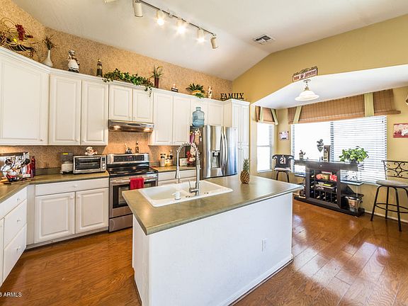3rd image of 3357 S 98th Ln