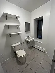 Rented by Salon Realty Corp