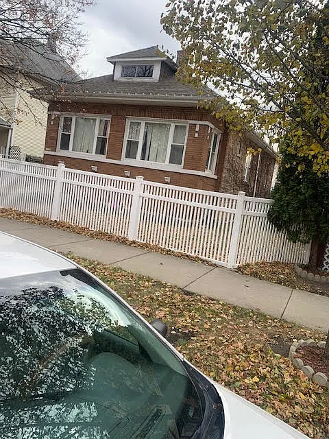 3429 W 61st Pl photo 1