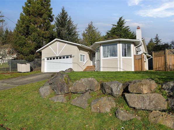 506 Windthrop Rd, Colwood, BC V9C 3B5