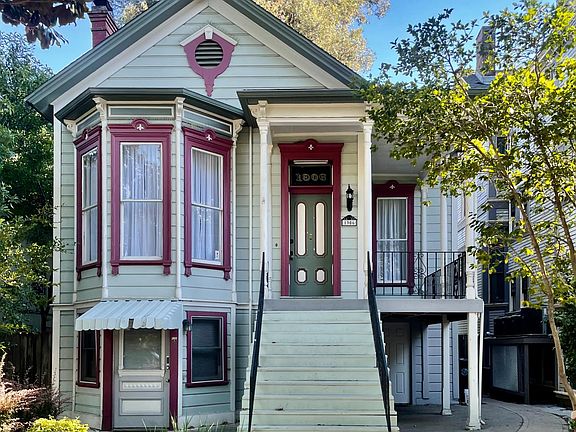 2nd image of 1906 1/2 H St Unit A