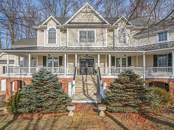 2nd image of 5118 Canterbury Dr