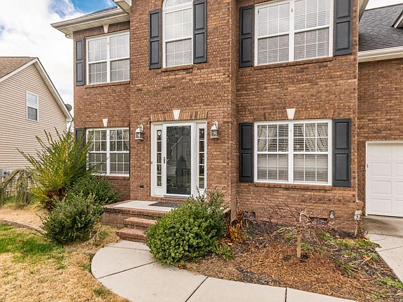 3rd image of 5821 Beaver Run Ln