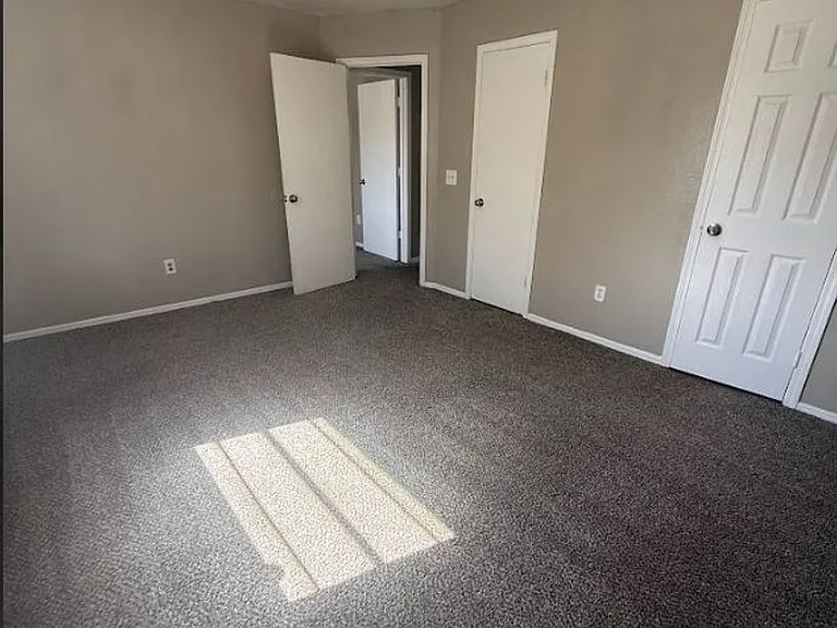 3024 Hillside Dr — Photo 23