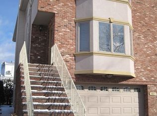 411 Sherman Pl, Fairview, NJ 07022