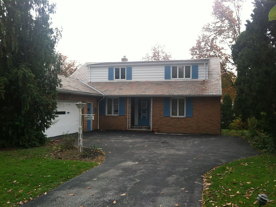 1st image of 22311 S Woodland Rd