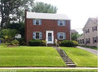 6132 12th Rd N, Arlington, VA 22205