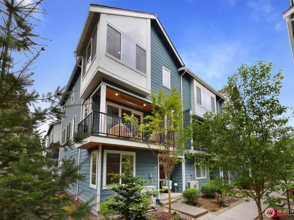 6633 NE 188th Court #6, Kenmore, WA 98028