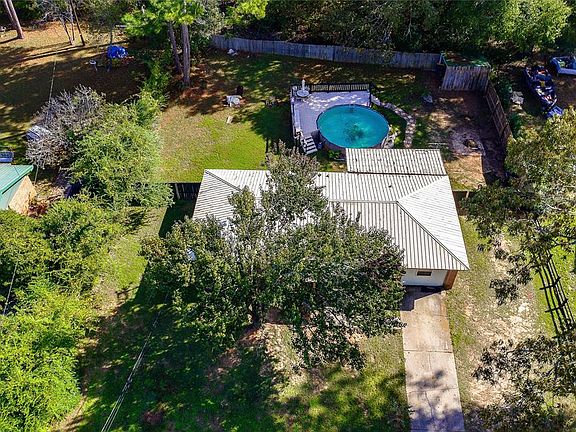 4th image of 234 Dogwood St