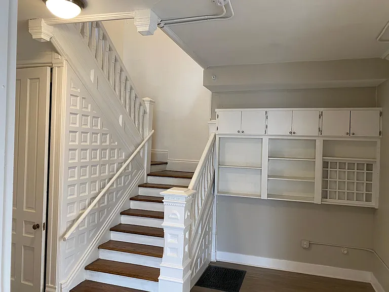 101 Pleasant St SE #1 — Photo 4