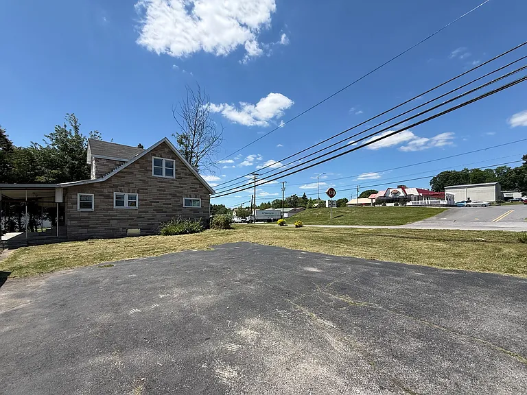 518 Oakvale Rd — Photo 23