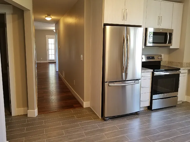 301 N Almond St — Photo 20