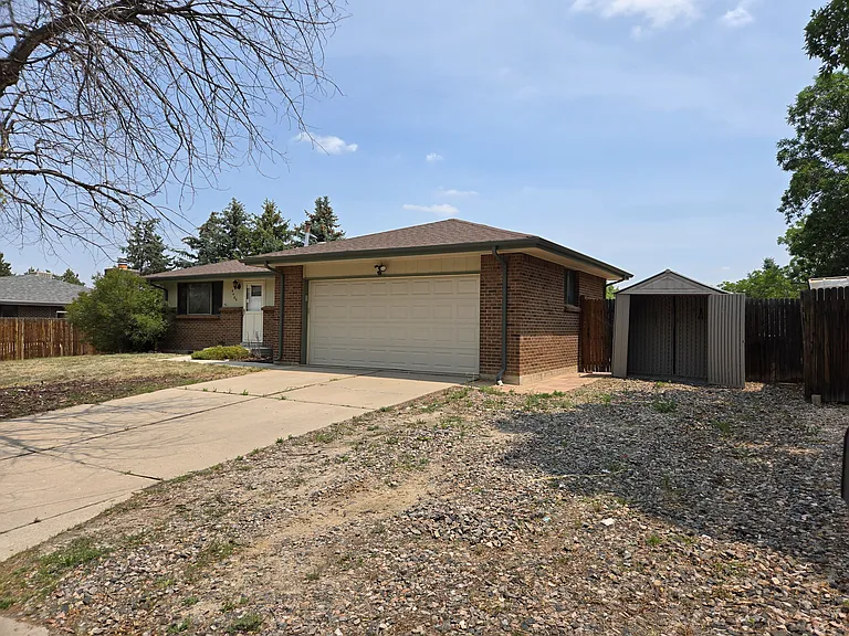 4480 S Queen St — Photo 17