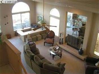 5th image of 5813 Drakes Dr