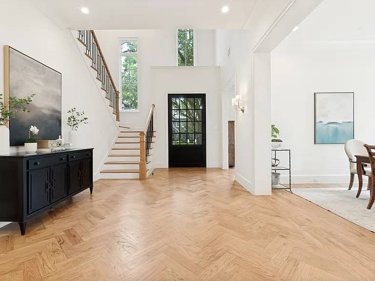 4309 Stanford Ave — Photo 3